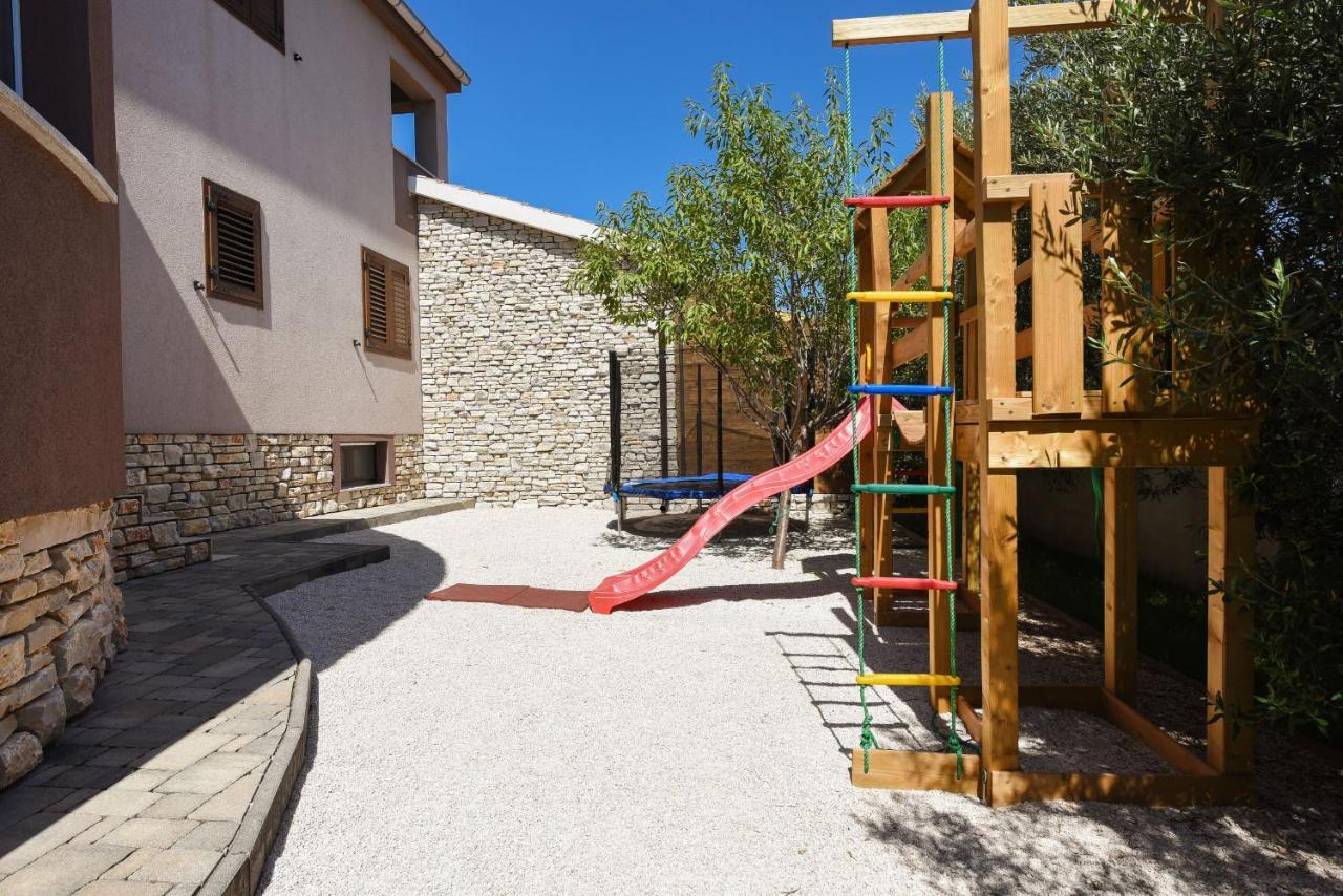 Villa Trabakul Zadarvillas Ražanac Eksteriør bilde